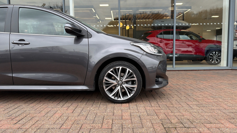 Toyota Yaris 1.5 Hybrid Excel 5dr CVT Hybrid Hatchback